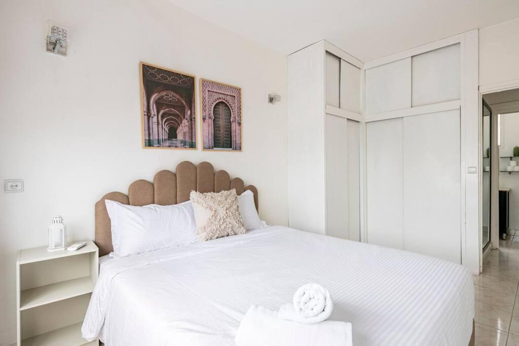 Charmant & Spacieux 2Chambres-5 Min Gare Agdal Rabat Esterno foto